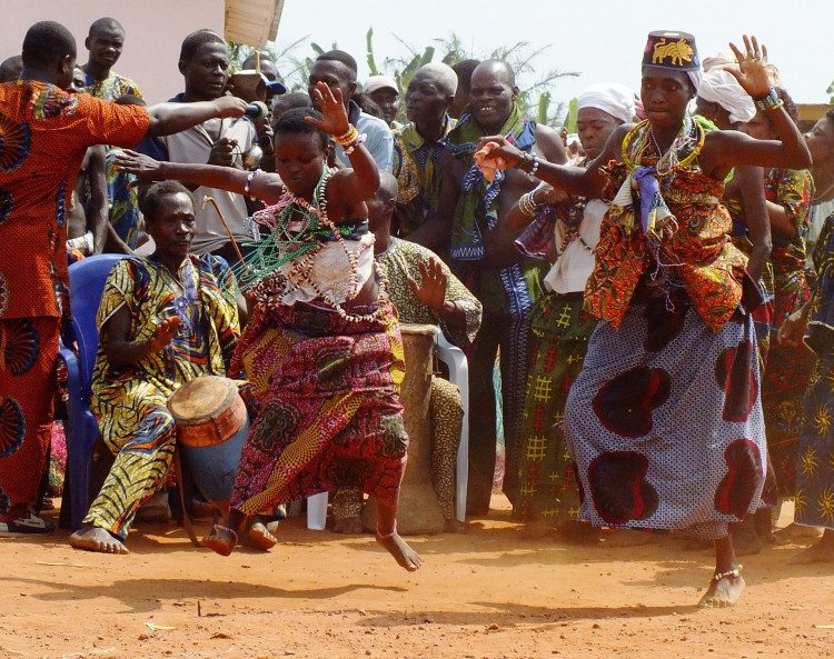 Je vais vous apprendre à parler couramment la langue fon et la langue  bariba du Bénin par Gillestechnologi